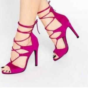Marc Fisher‎ Pink Strappy Heels Size 7